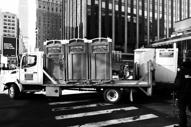 Best Best portable toilet rental  in Hudson, MI